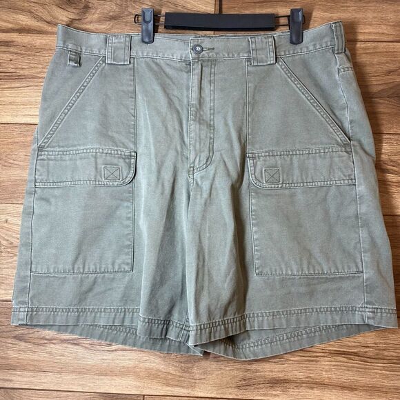 Eddie Bauer Shorts 38 Field Short Cargo Utility Legend Fishing‎ Hiking Green - Picture 1 of 8